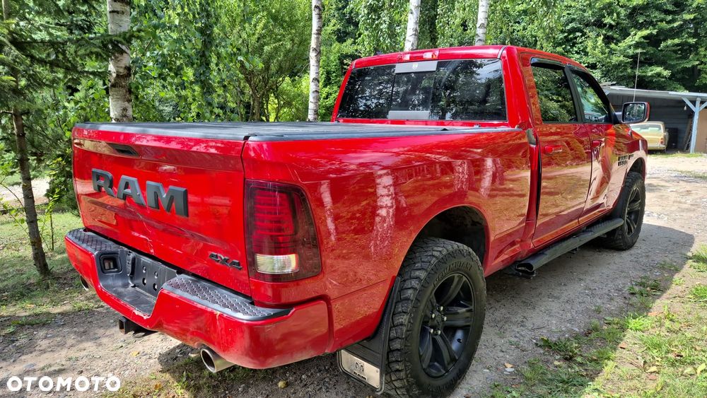Dodge RAM 5.7 4x4 - 3