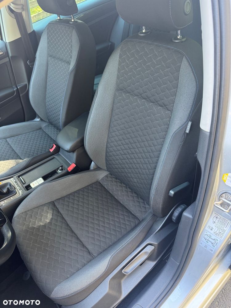 Volkswagen Golf 1.6 TDI Join - 6