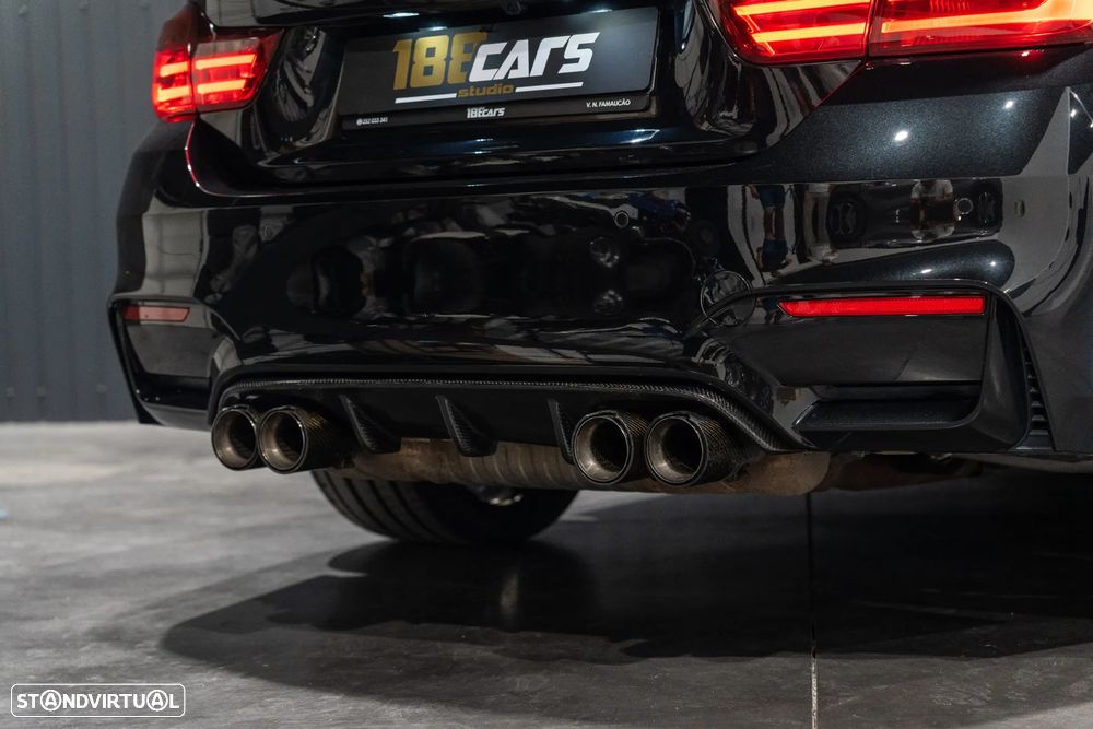 BMW M4 Coupe DKG - 47