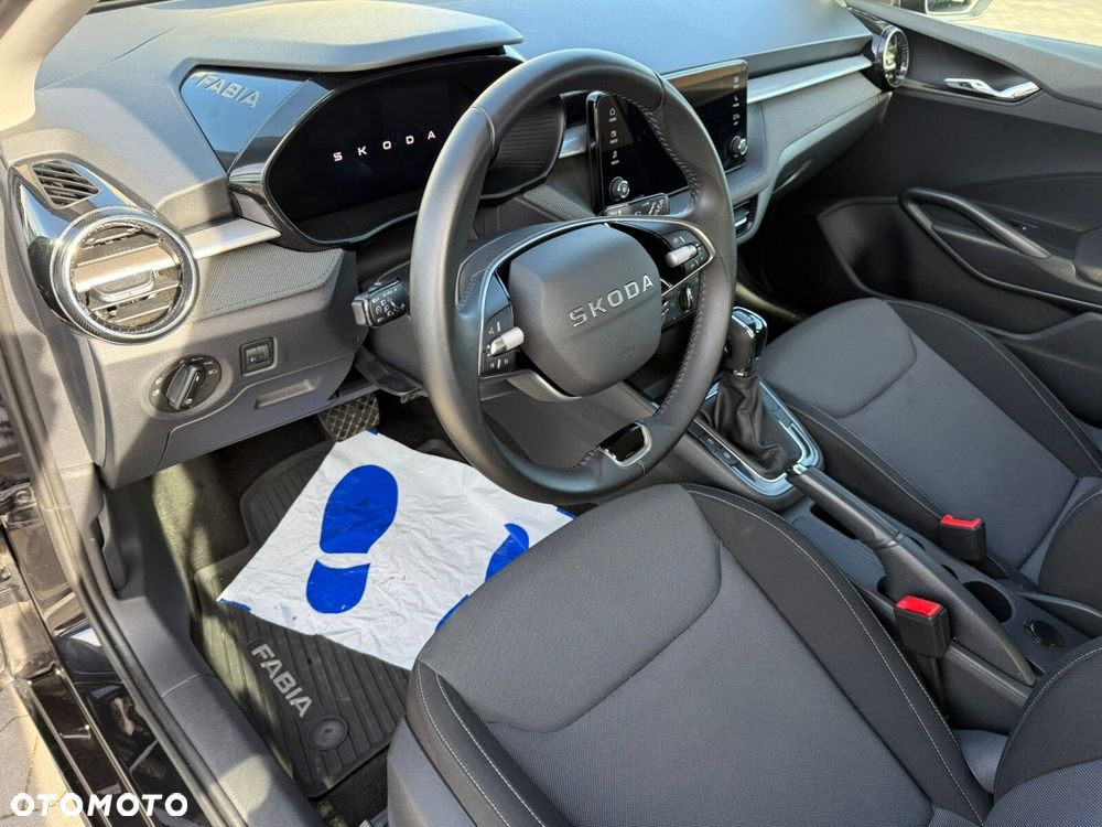 Skoda Fabia 1.0 TSI Selection DSG - 10