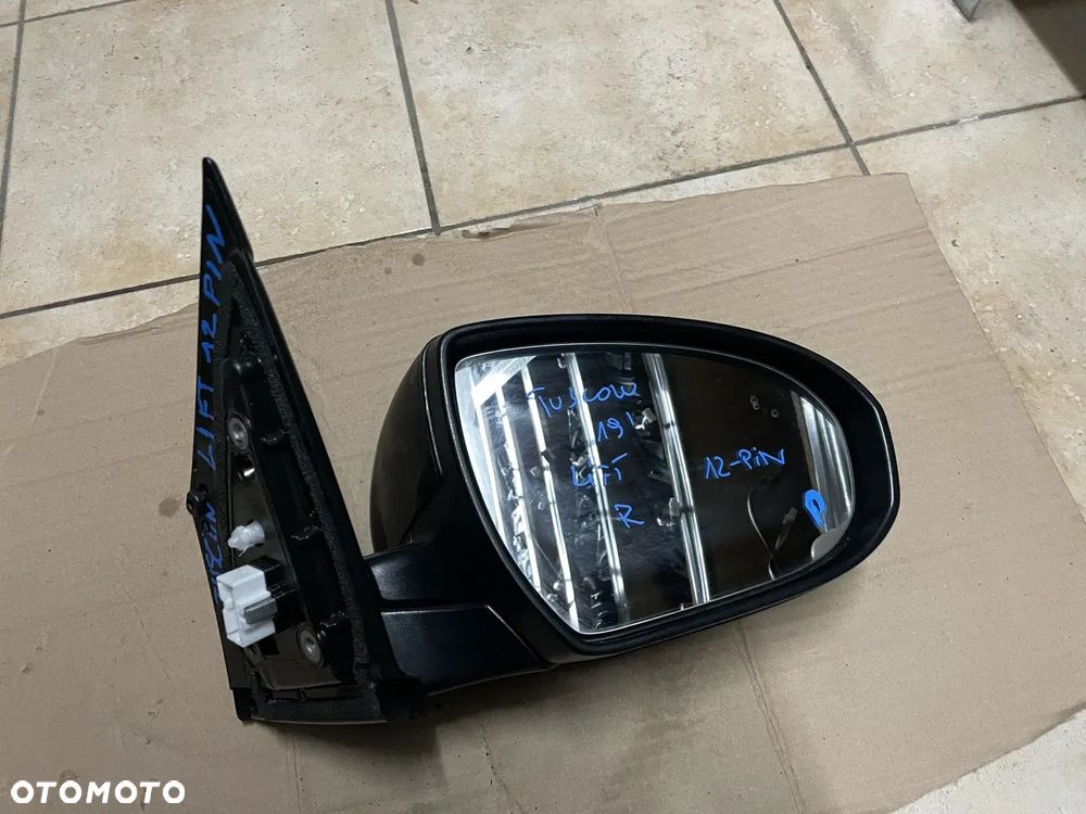 Lusterko prawe Hyundai Tucson III 12PIN (czarne) - 1