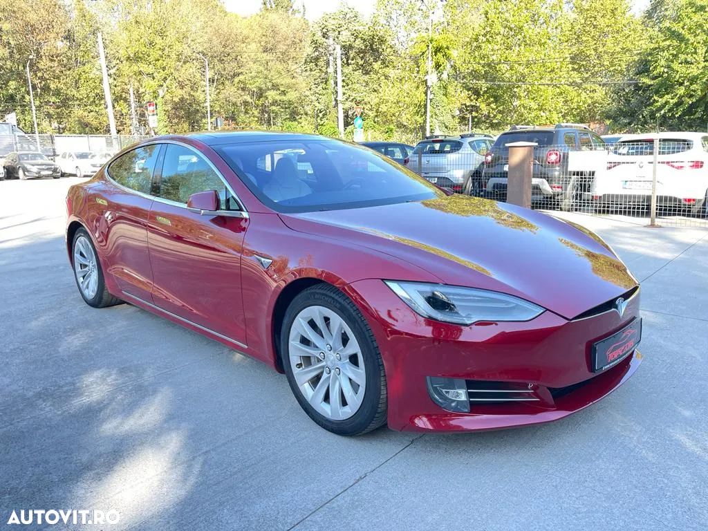 Tesla Model S 85D Allradantrieb Performance - 2