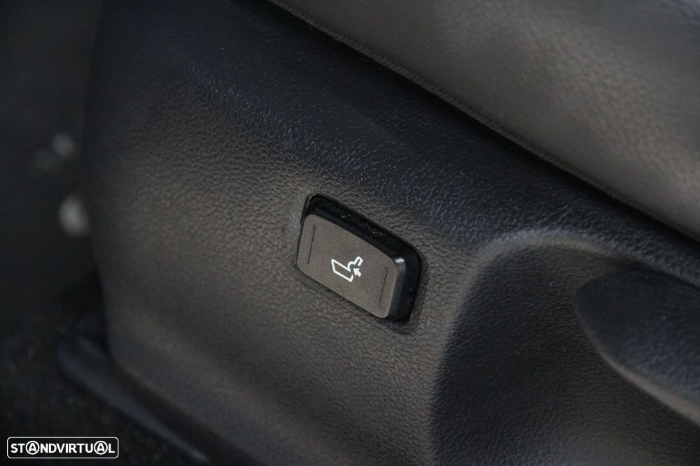 Toyota C-HR 1.8 Hybrid Square Collection - 12