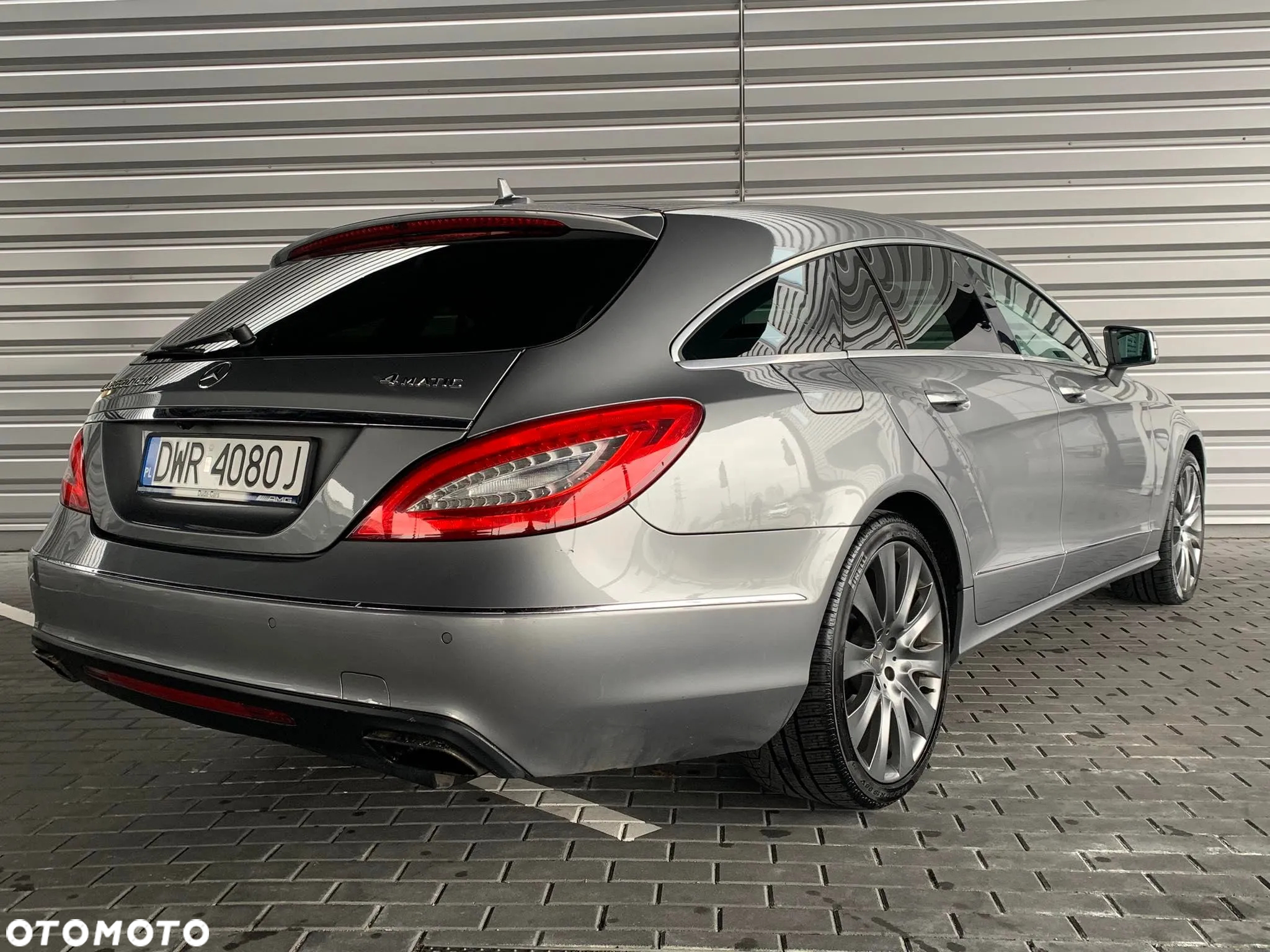 Mercedes-Benz CLS 350 CDI 4-Matic BlueEff - 4