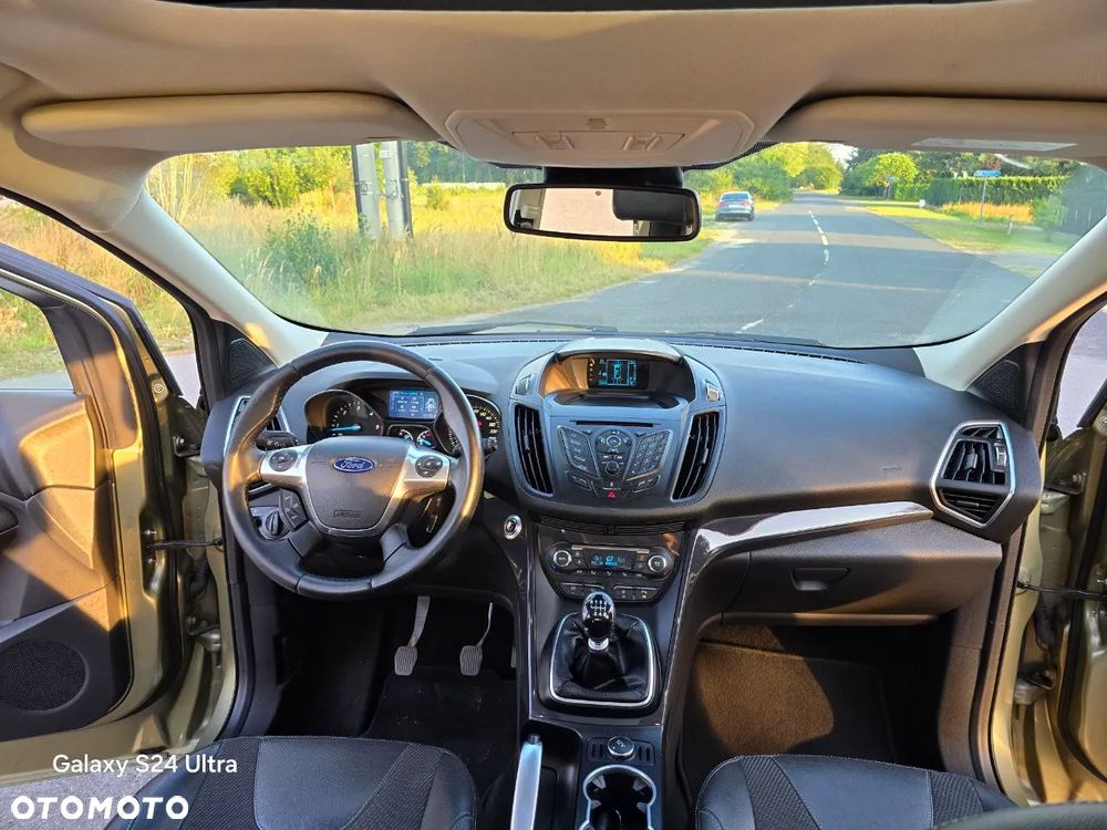 Ford Kuga 2.0 TDCi 4WD Titanium - 22