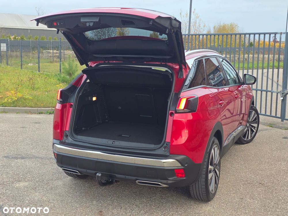 Peugeot 3008 1.5 BlueHDi Allure S&S EAT8 - 26