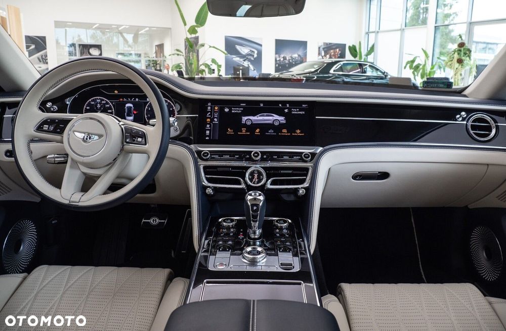Bentley Flying Spur - 14