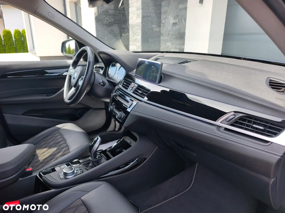 BMW X1 xDrive18d Business Edition sport - 23