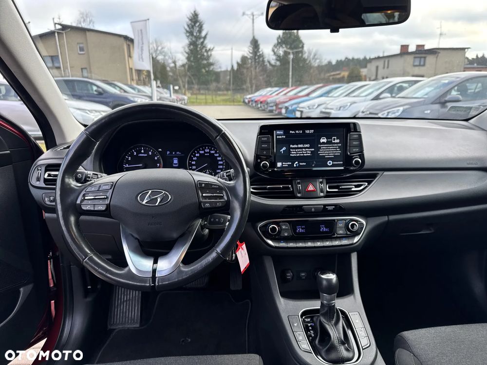 Hyundai i30 1.5 T-GDI 48V Comfort DCT - 13