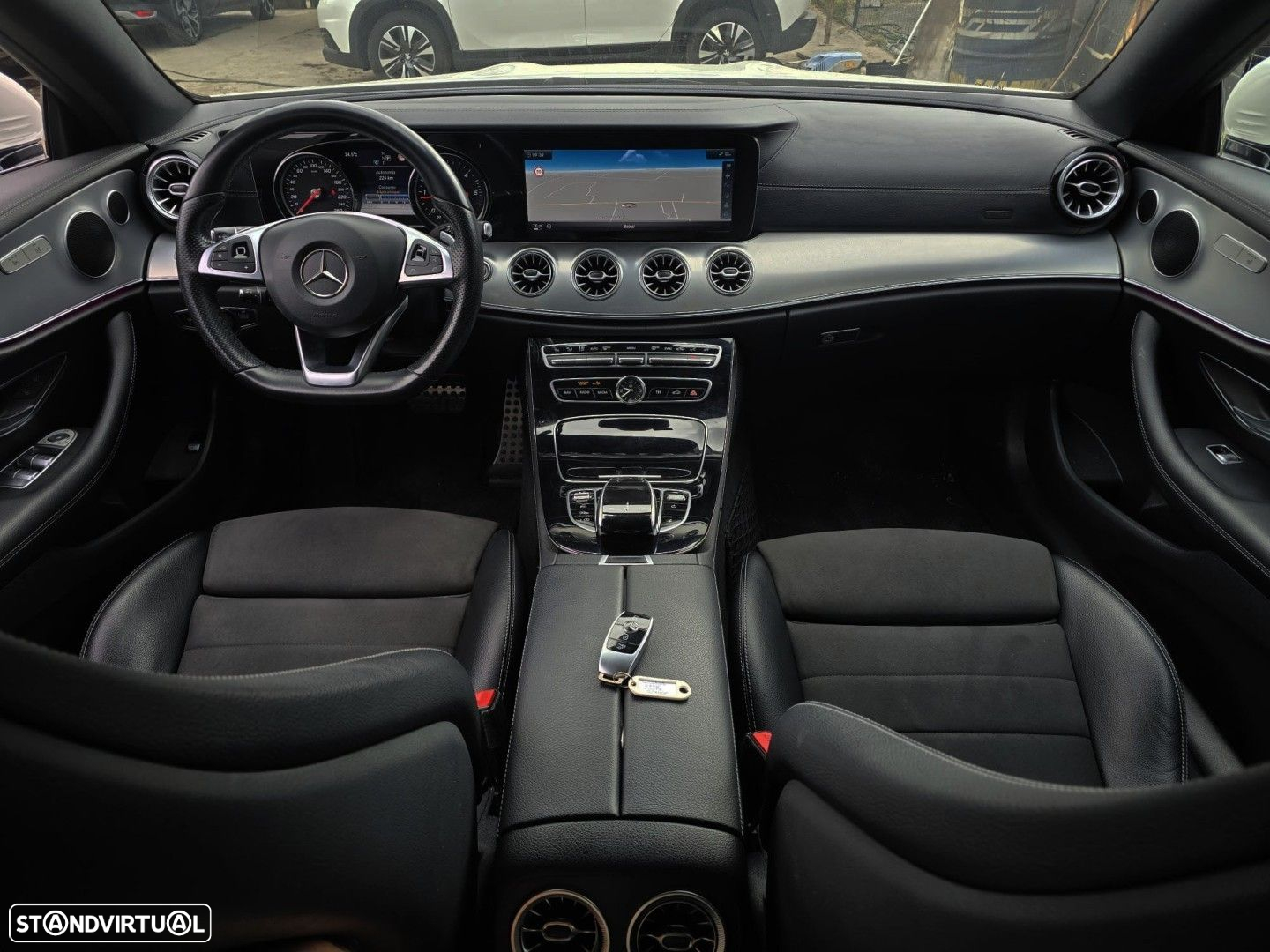 Mercedes-Benz E 220 d AMG Line - 17