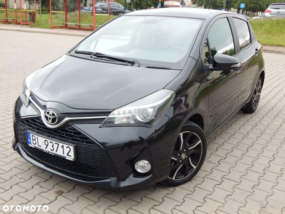 Toyota Yaris 1.33 Premium - 2