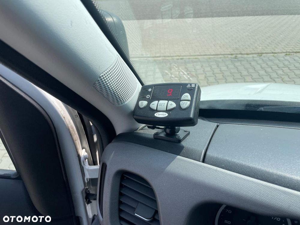 Iveco 50C18 Chłodnia 8EP Winda 1000kg - 17