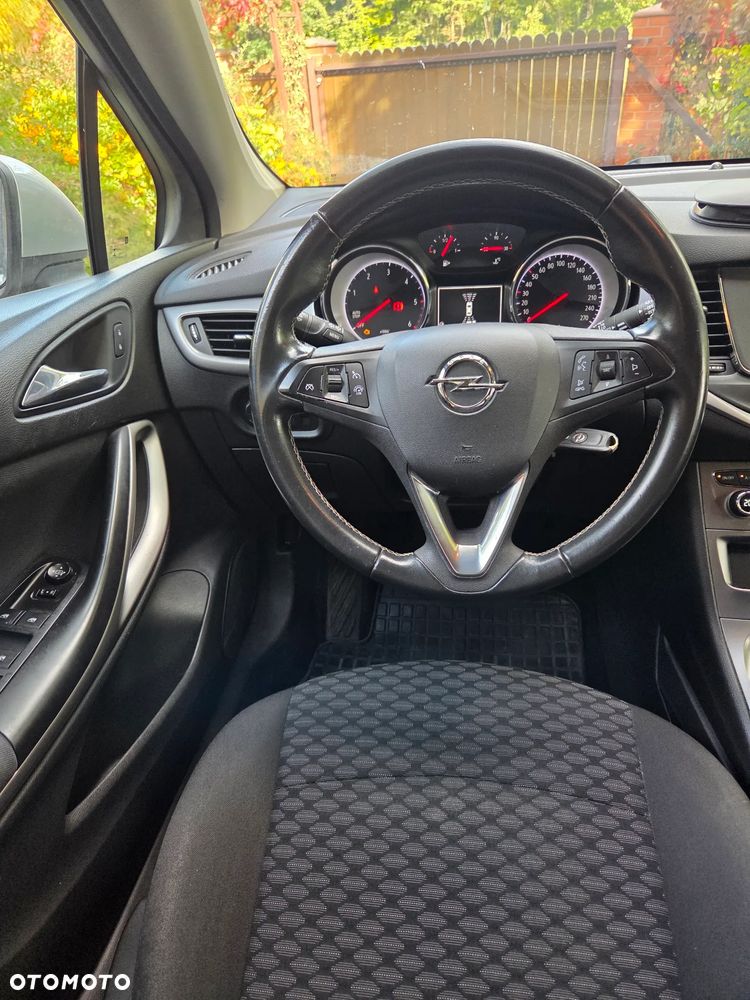 Opel Astra 1.6 CDTI Enjoy S&S - 12
