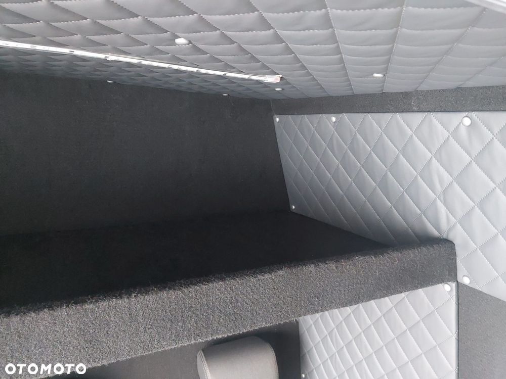 Mercedes-Benz SPRINTER MAX - 17