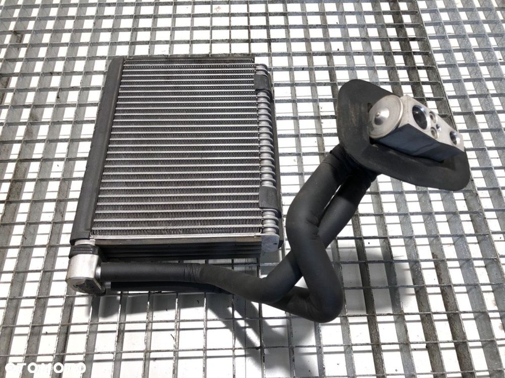 NAGRZEWNICA  DAF CF 2013 - 2022 FA 370 271 kW [370 KM] 4x2 2013 - 4