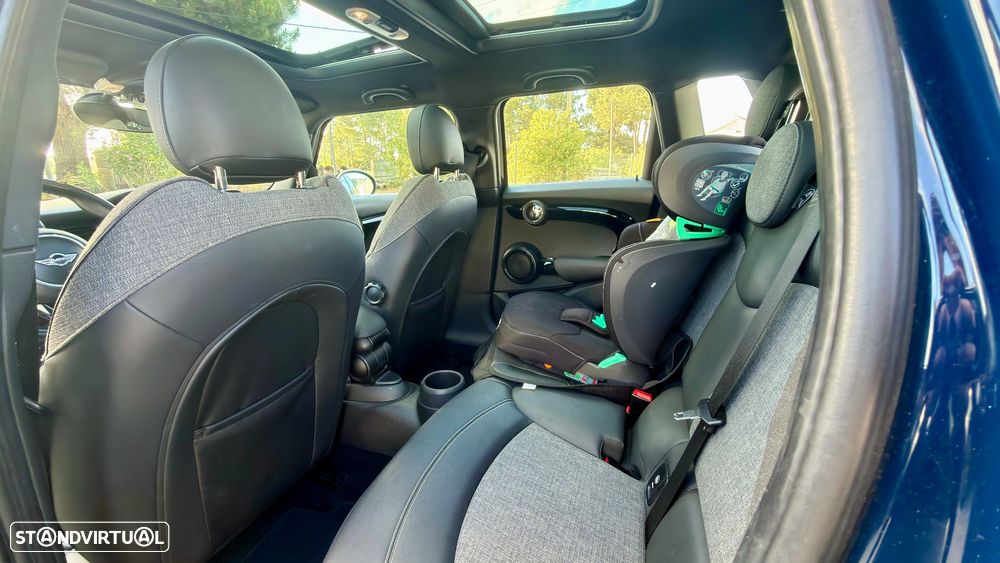 MINI 5 Portas Cooper D - 12