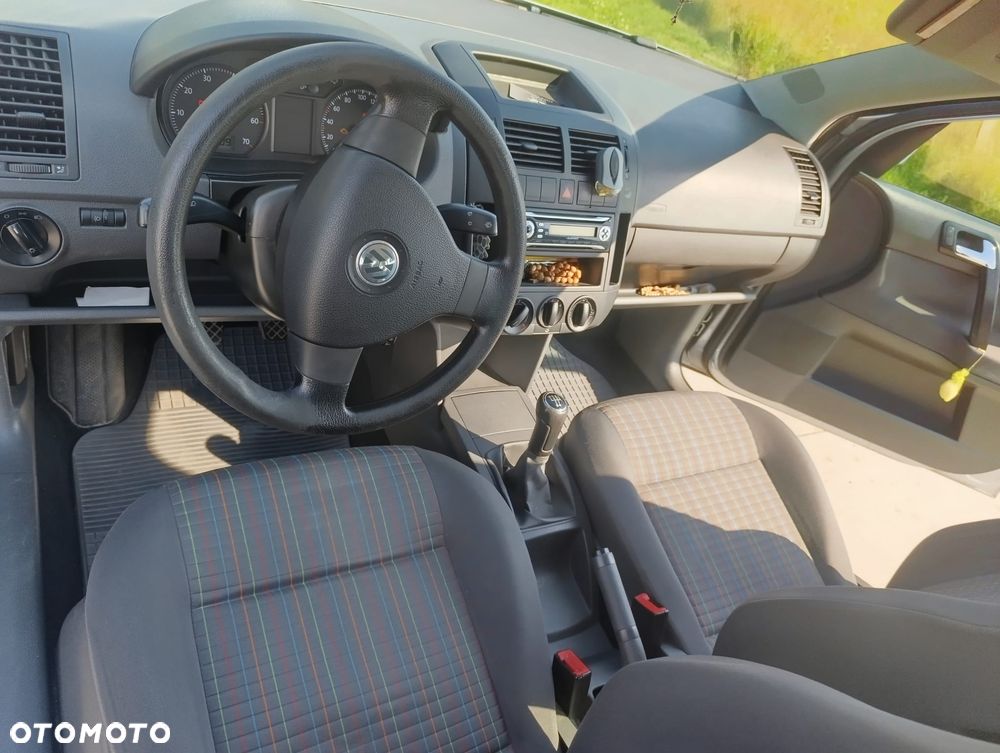 Volkswagen Polo 1.4 Tour - 13