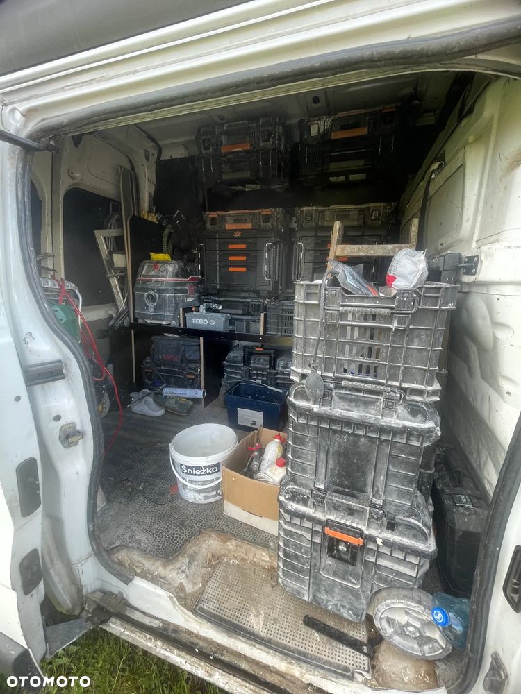 Opel Vivaro - 14