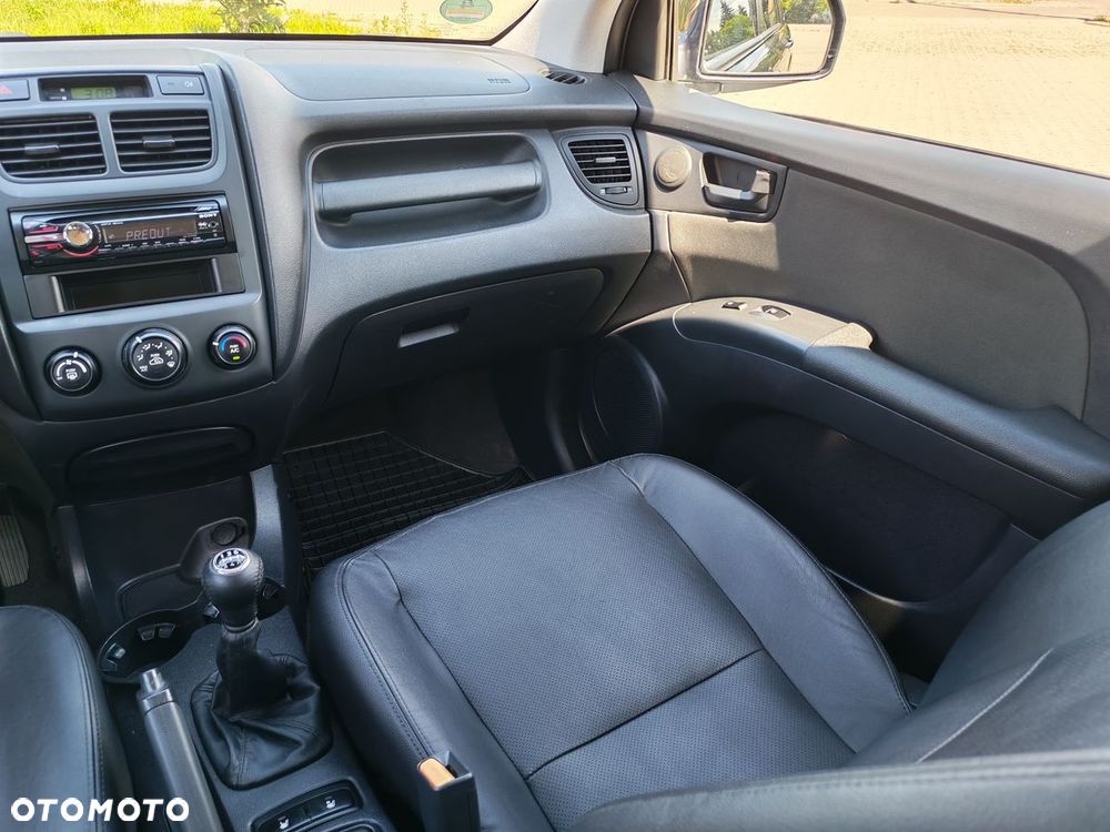 Kia Sportage 2.0 2WD Attract - 12