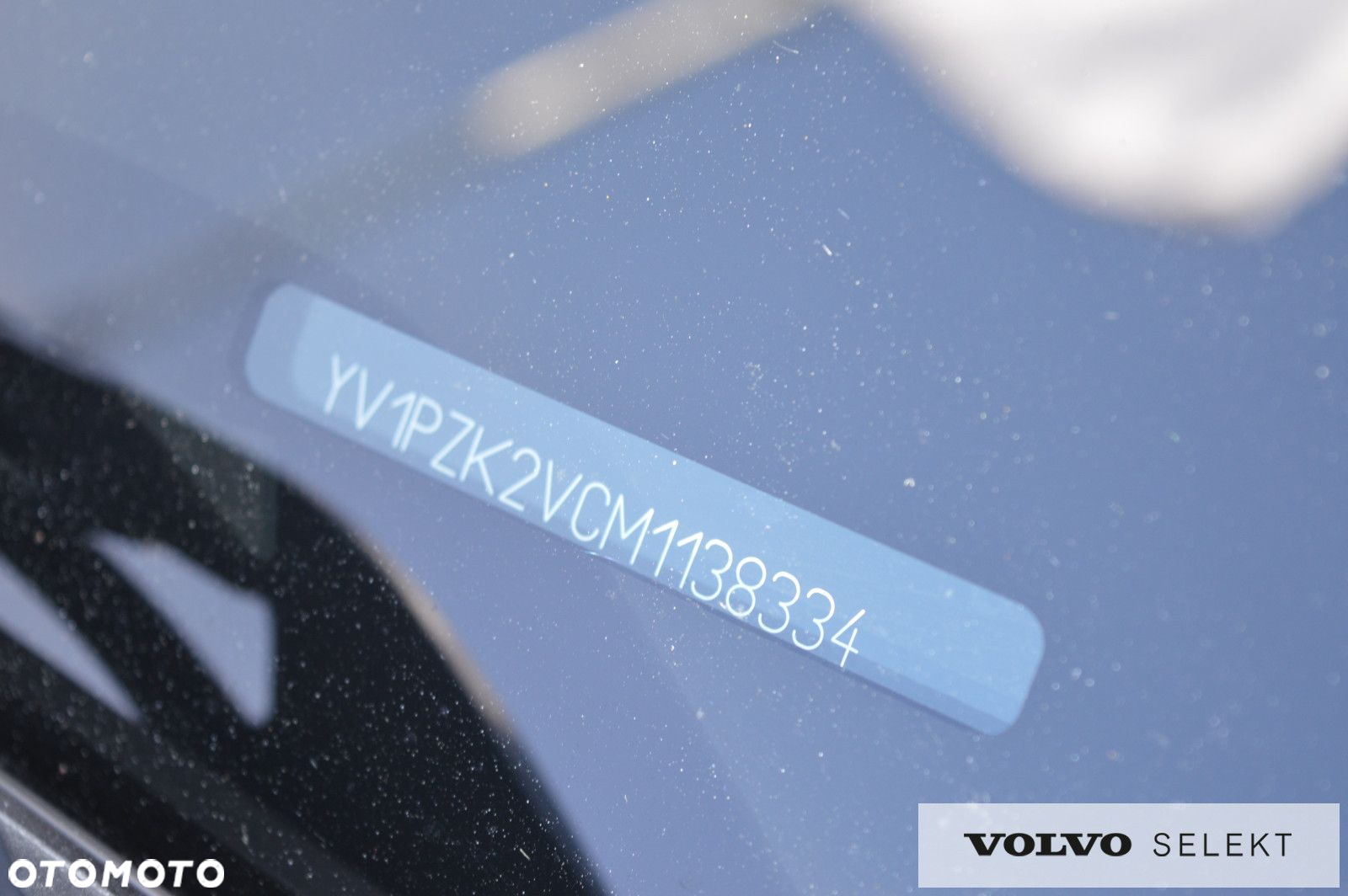 Volvo V90 Cross Country - 34
