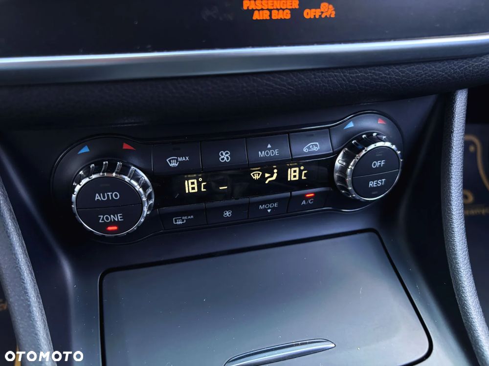Mercedes-Benz CLA 200 - 31