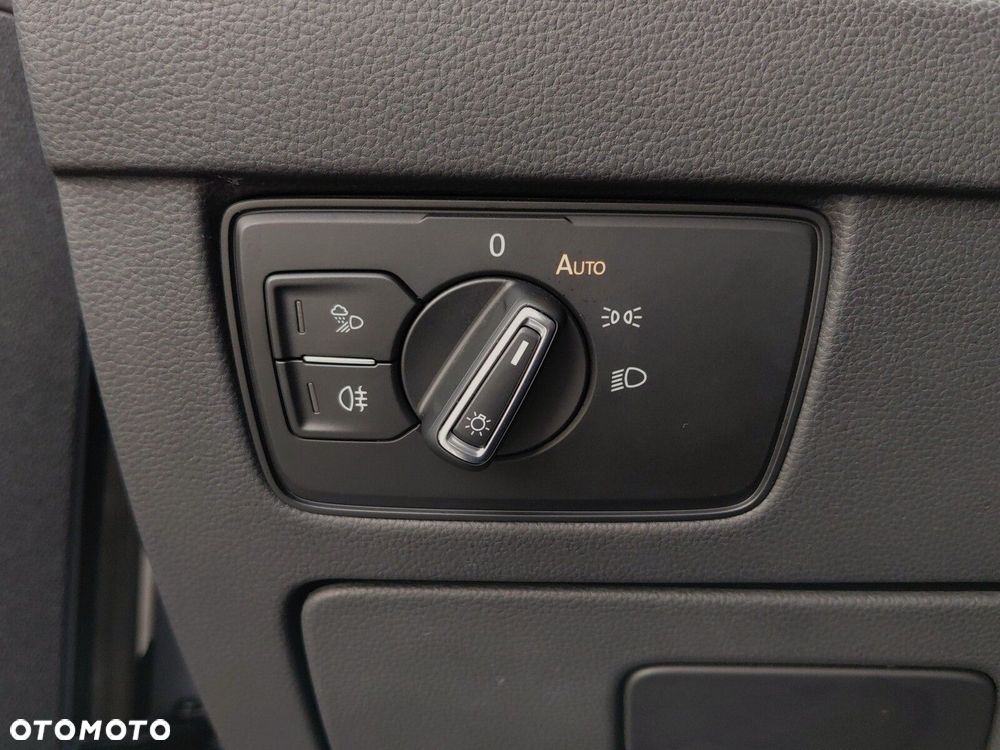 Volkswagen Arteon 2.0 TDI R-Line DSG - 20