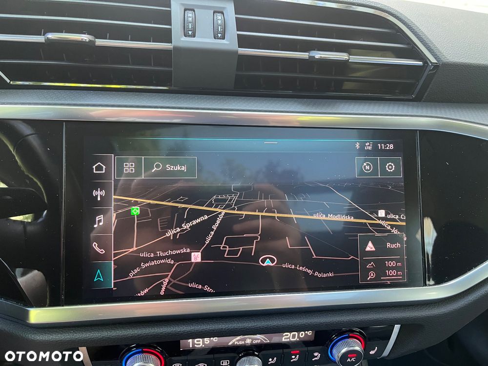 Audi Q3 2.0 TDI S tronic - 21