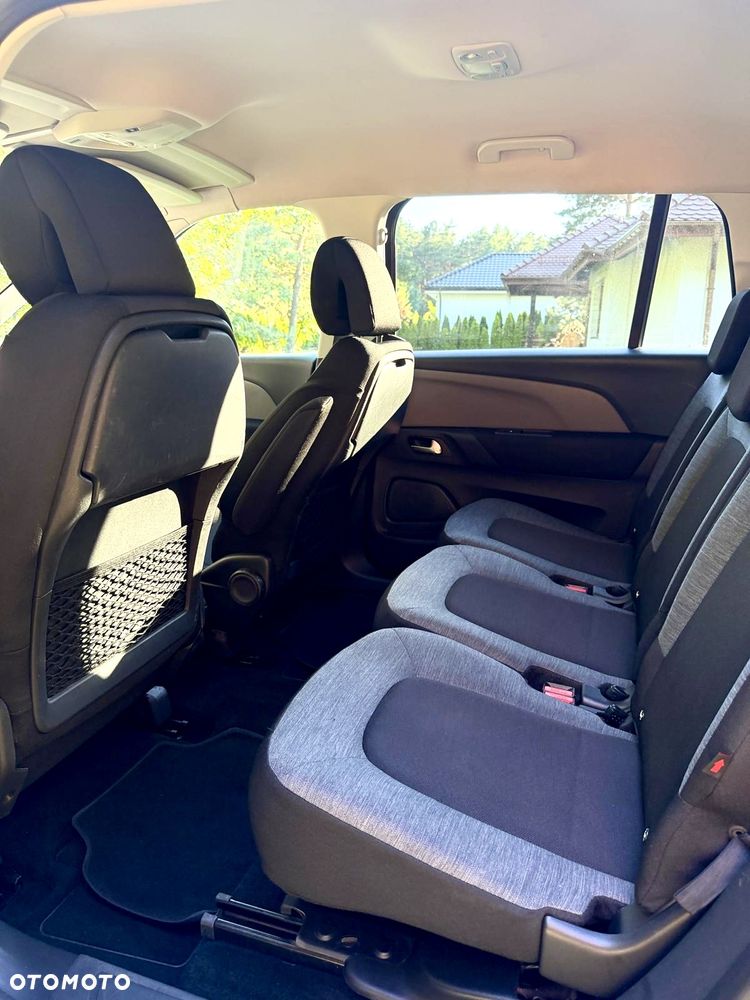 Citroën C4 Grand Picasso BlueHDi 120 Business Class - 19