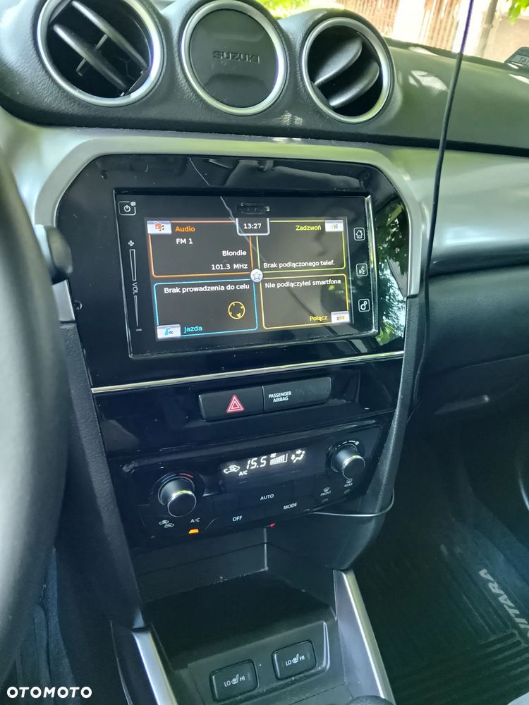 Suzuki Vitara 1.4 Boosterjet Premium 2WD - 11