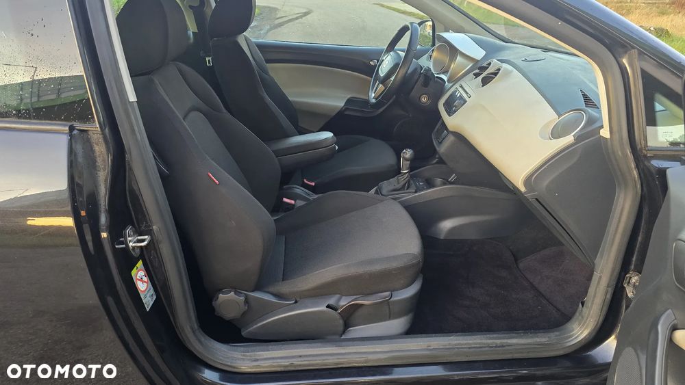 Seat Ibiza 1.6 16V Sport Edition - 25