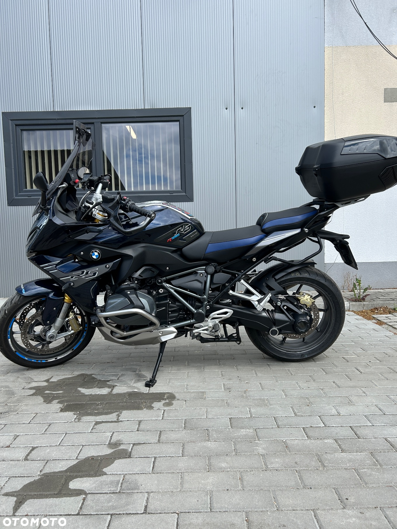 BMW R - 7