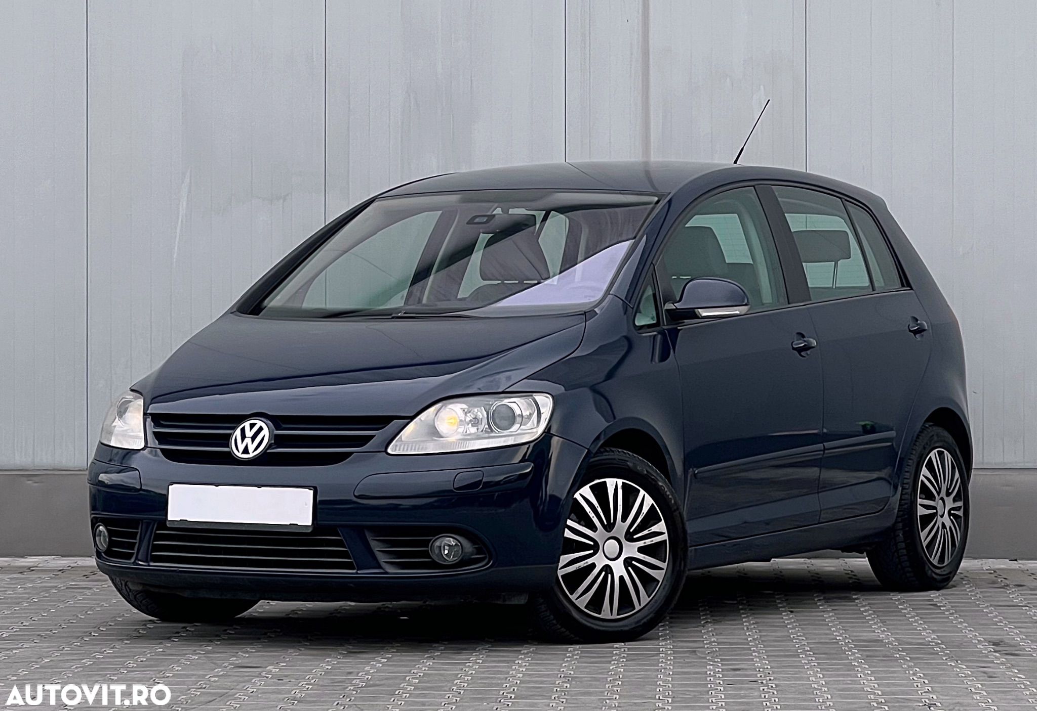 Volkswagen Golf Plus 2.0 TDI Comfortline DPF DSG - 1