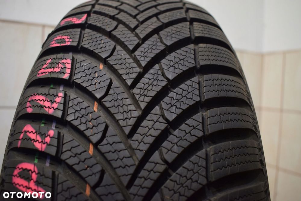 R17 225/65 Semperit Speed-Grip 5 Wysyłka gratis! - 1