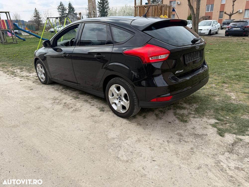 Ford Focus - 4