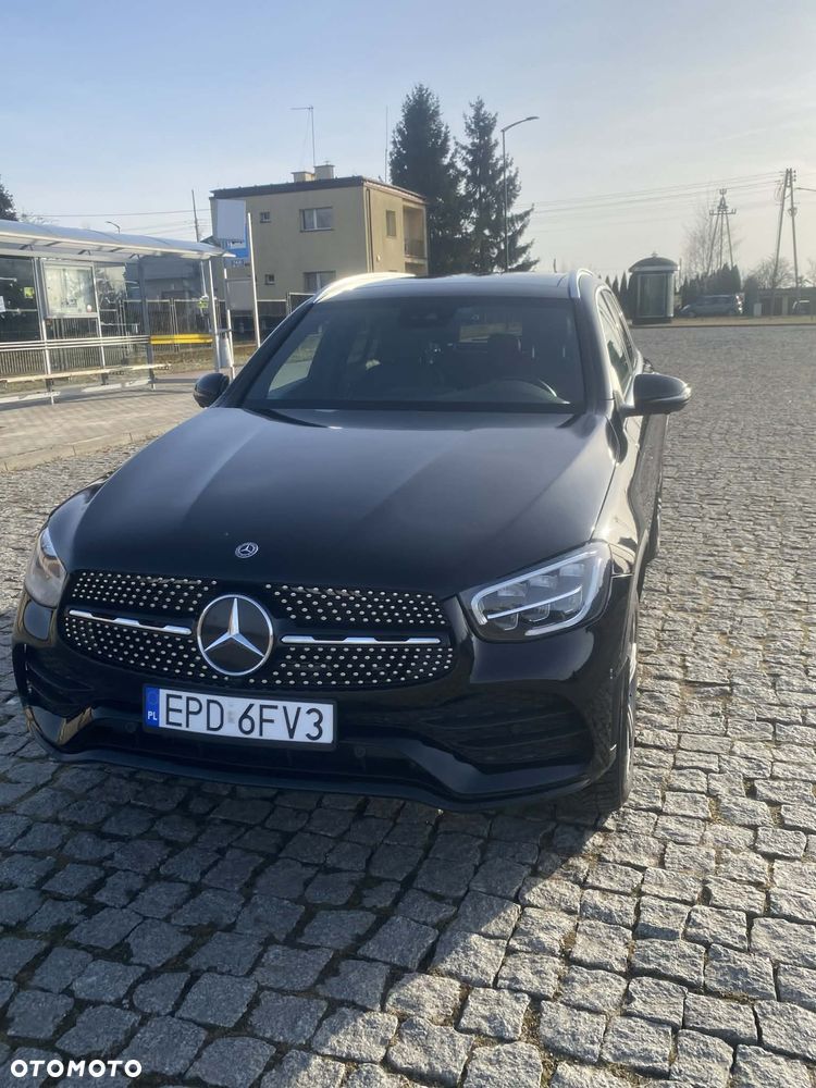 Mercedes-Benz GLC 300 4Matic 9G-TRONIC - 1