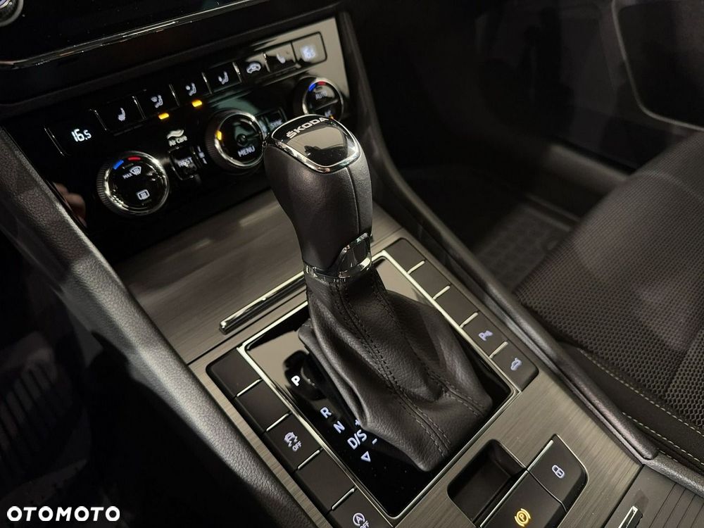 Skoda Superb - 33