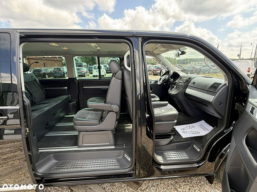 Volkswagen Multivan - 36