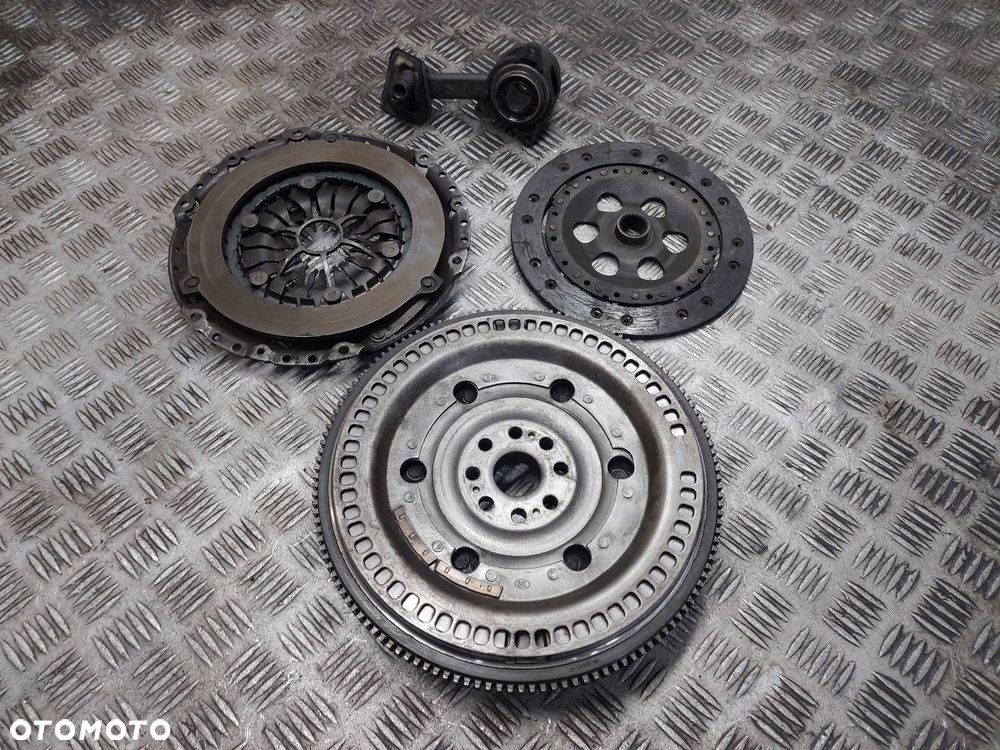 KOŁO DWUMASOWE + TARCZA + DOCISK + ŁOŻYSKO FORD FOCUS MK1 1.8 TDCI - 5