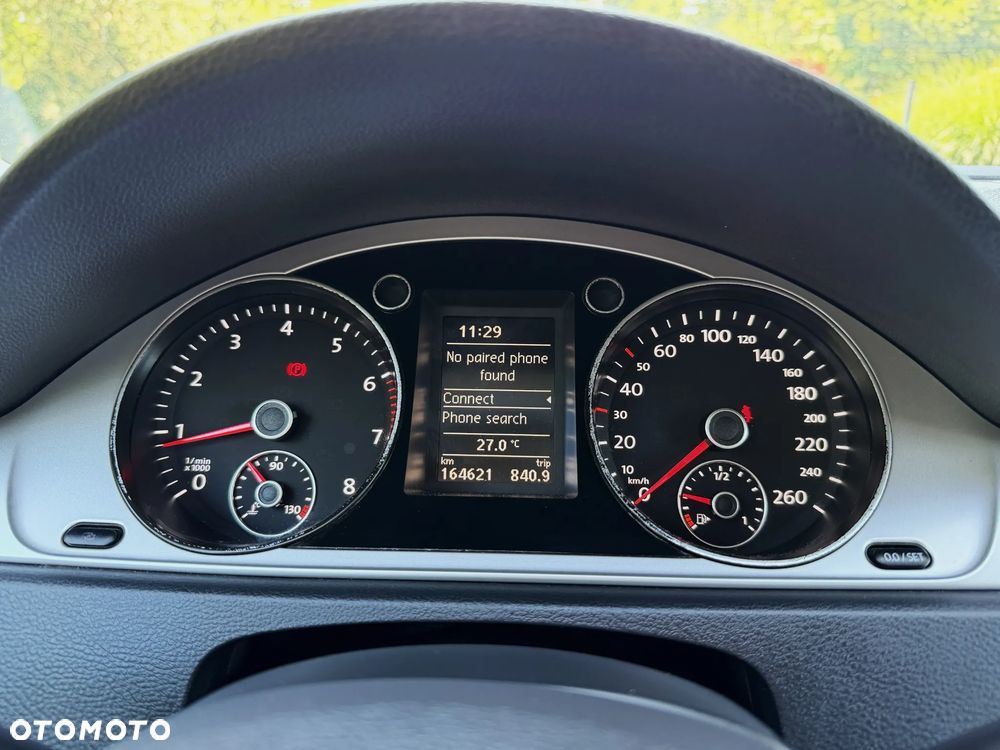 Volkswagen Passat 1.4 TSI BlueMotion Technology Comfortline - 22