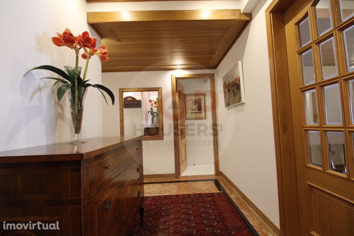 Apartamento Elegante na Avenida 5 de Outubro, Faro - Grande imagem: 3/31