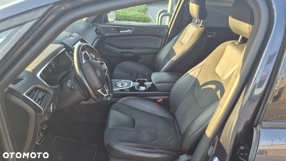 Ford S-Max - 7