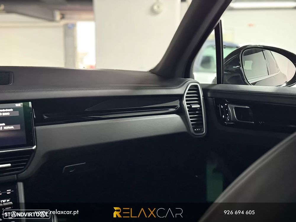 Porsche Cayenne E-Hybrid - 14