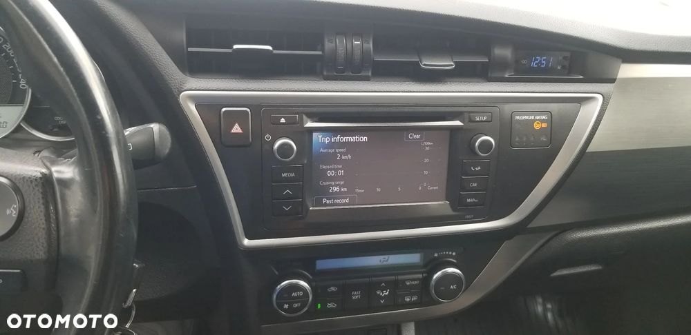 Toyota Auris 1.6 Active - 4
