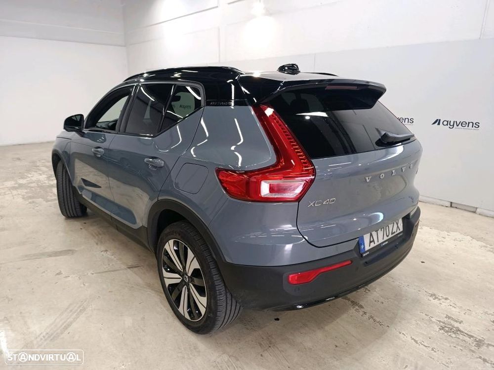 Volvo XC 40 Recharge Plus - 3