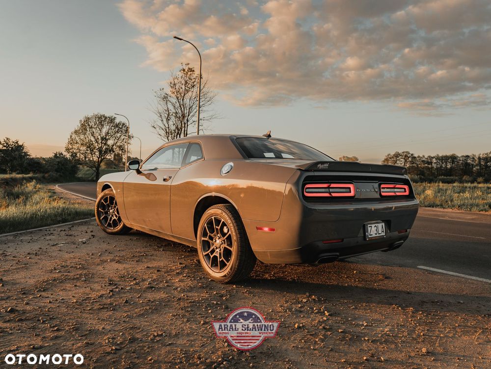 Dodge Challenger 3.6 GT AWD - 23