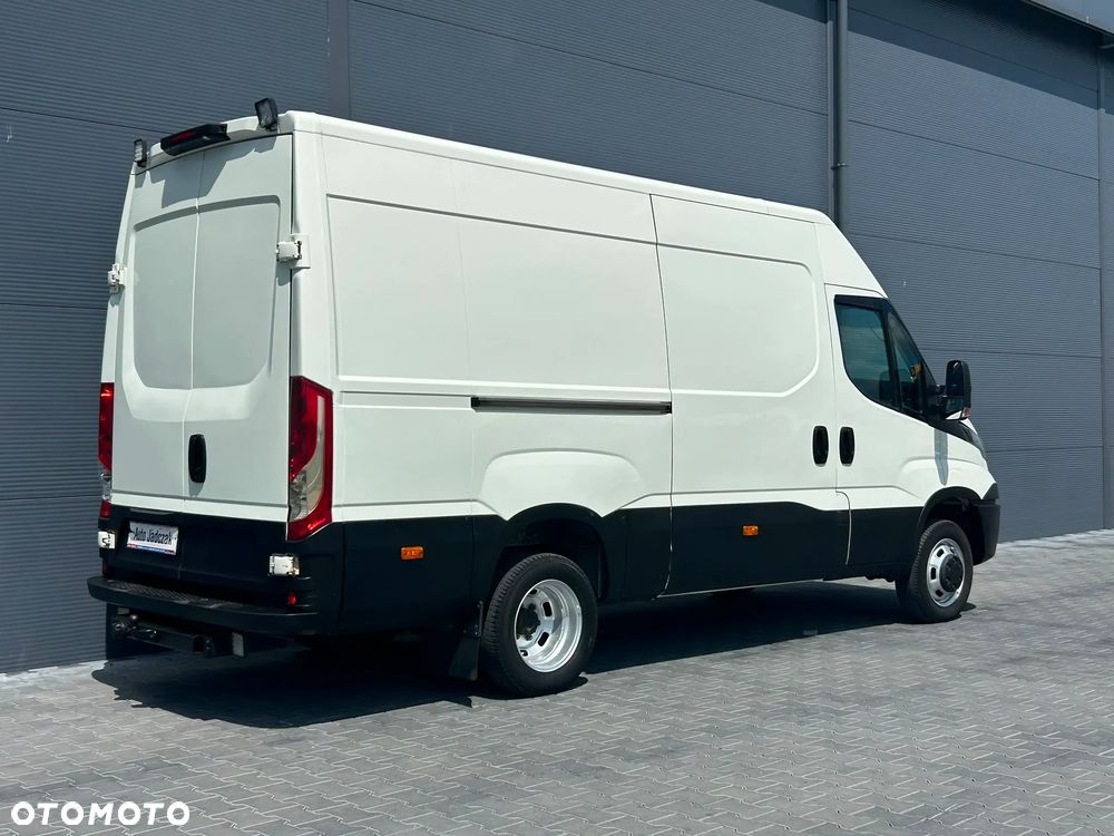 Iveco Daily 40C21 35C21 3.0 HPI L3H2 Średniak **Blokada mostu**KLIMA**Hak 3,5t.**NA BLIŹNIAKACH**Sprowadzony**2014R** - 4