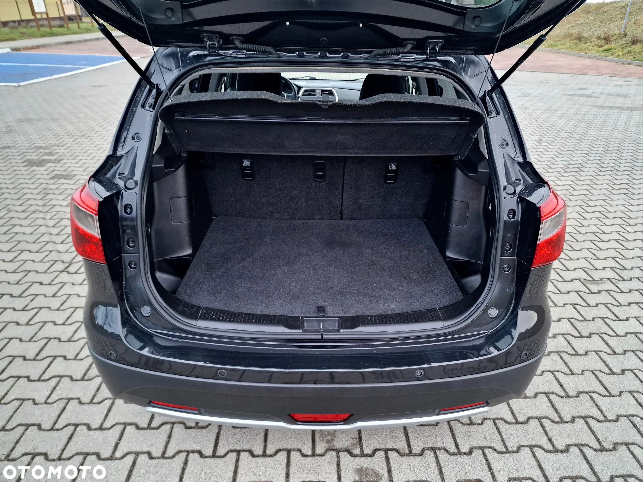 Suzuki SX4 S-Cross 1.6 DDiS Allgrip TCSS Comfort+ - 29
