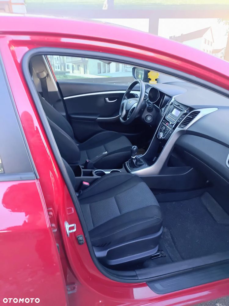Hyundai i30 1.4 Premium - 8