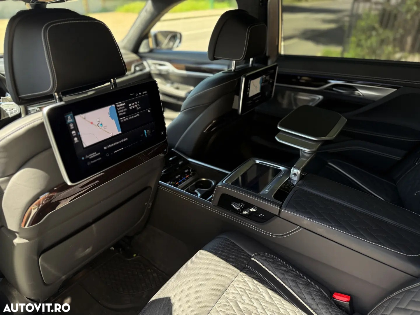 BMW Seria 7 745Le xDrive AT PHEV - 18