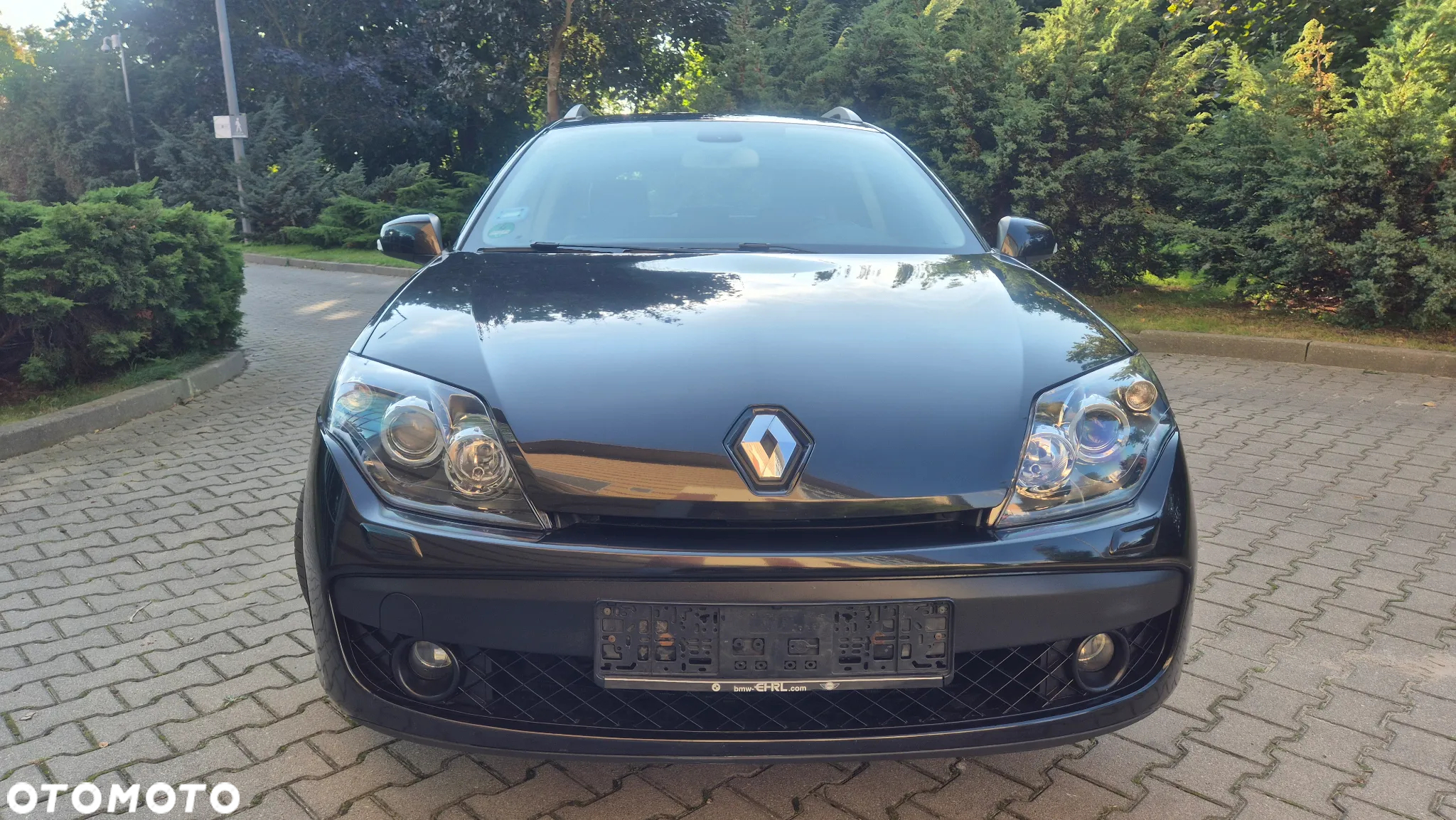 Renault Laguna Grandtour 2.0 dCi FAP Exception - 8